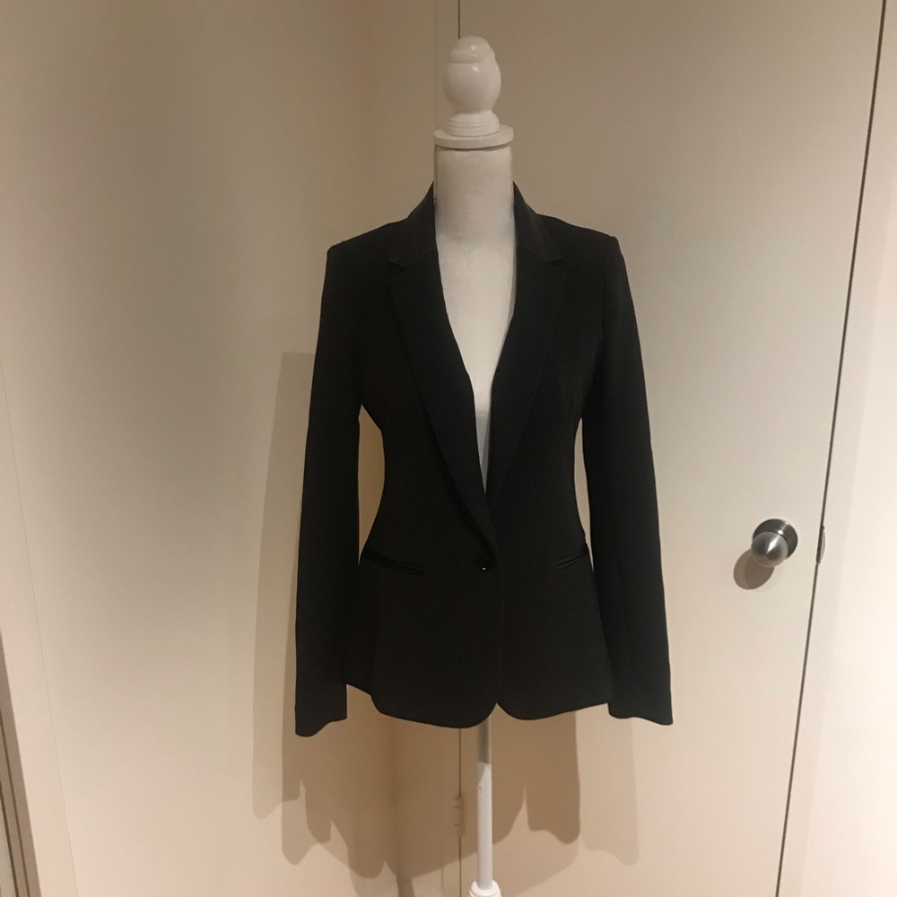 NWOT Banana Republic grey fitted blazer
